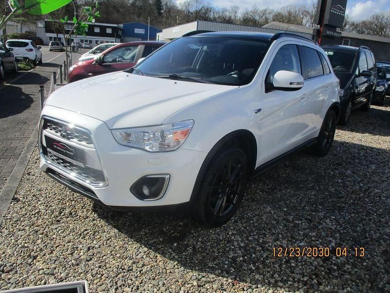 Gebraucht Mitsubishi ASX Invite 150 PS (110 kW) 2015 Weiß SUV