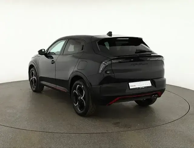 Neu Alfa Romeo Junior Edizione Speciale 145 PS (106 kW) 2026 Grau SUV