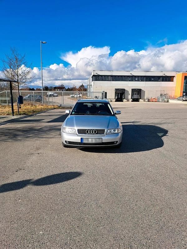 Gebraucht Audi A4 110 PS (80 kW) 1999 Silber Kombi