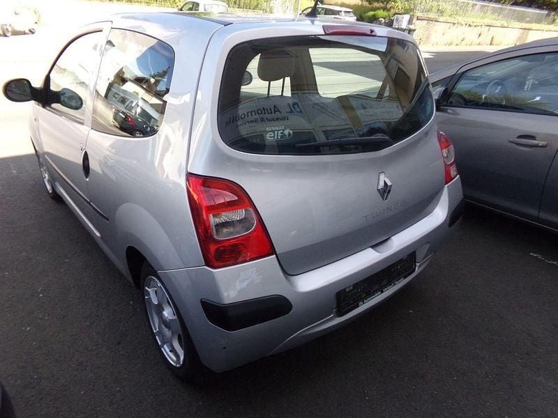 Second-hand Renault Twingo Expression 76 CP (55 kW) 2008 Gri Hatchback