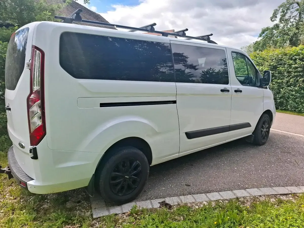Gebraucht Ford Transit Custom 130 PS (95 kW) 2022 Weiß Van / Kleinbus