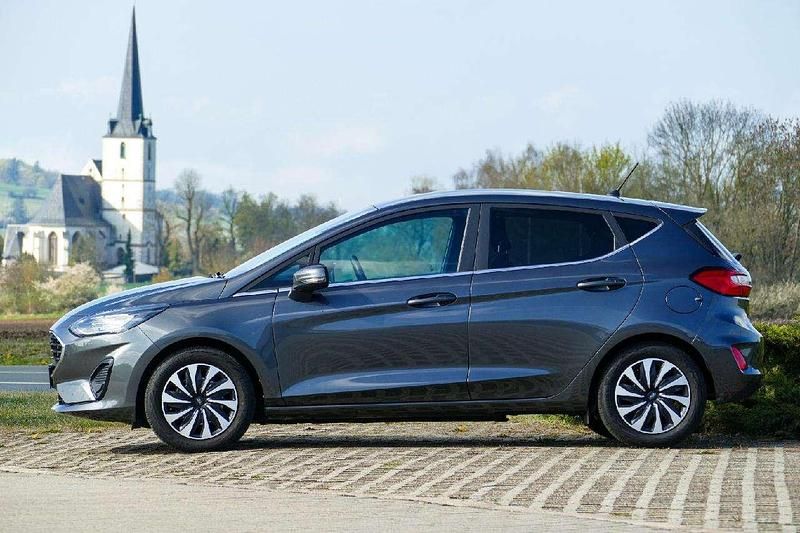 Gebraucht Ford Fiesta Titanium 125 PS (91 kW) 2022 Magneticgrau Kleinwagen