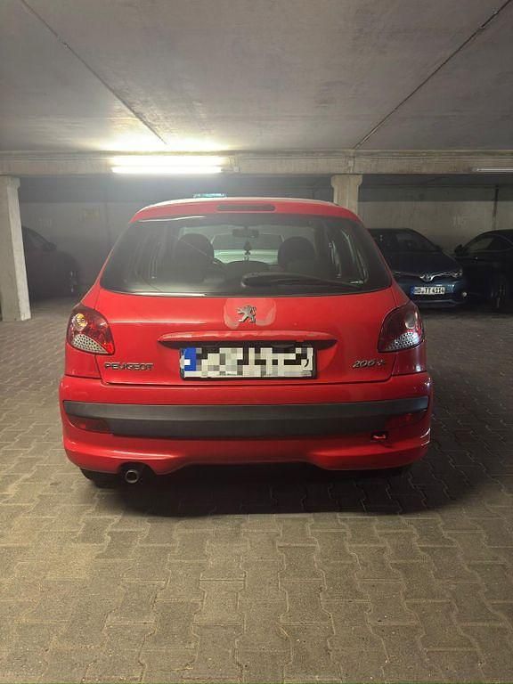 Gebraucht Peugeot 206 60 PS (44 kW) 2009 Rot Limousine