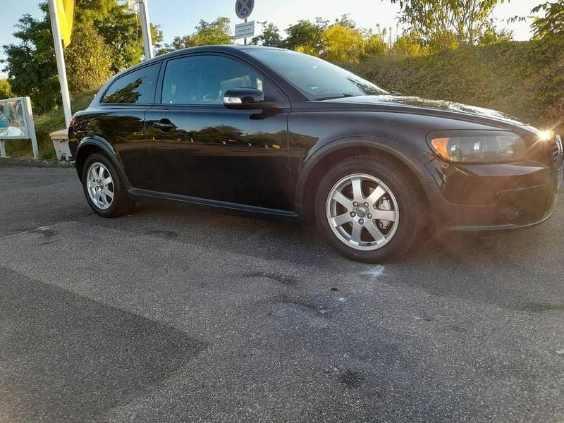 Schwarz Gebraucht 2007 Volvo C30 Kleinwagen | 4.200 € (Fairer Preis) - Bild 1/4