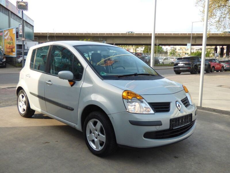Grau Gebraucht 2005 Renault Modus Dynamique Van / Kleinbus | 1.999 € (Etwas zu teuer) - Bild 1/4