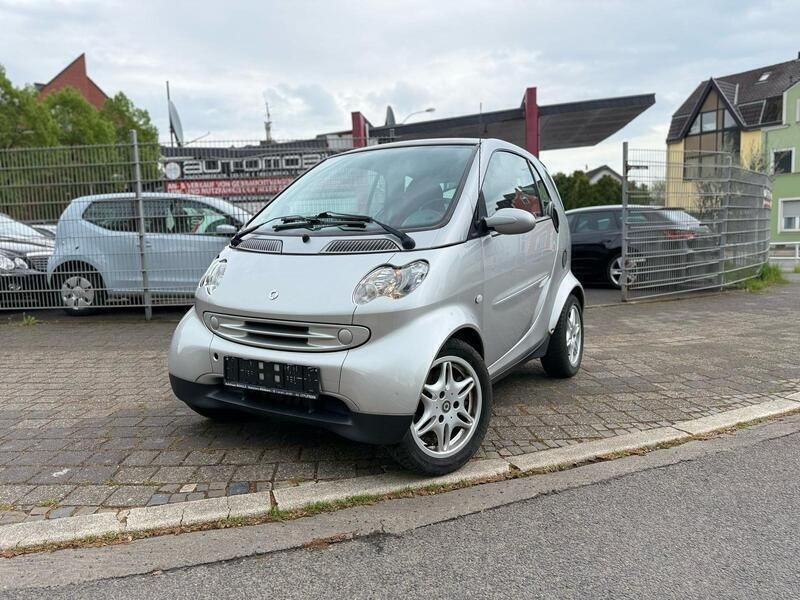 Silber Gebraucht 2004 Smart ForTwo Coupé Passion Kleinwagen | 3.390 € - Bild 1/4