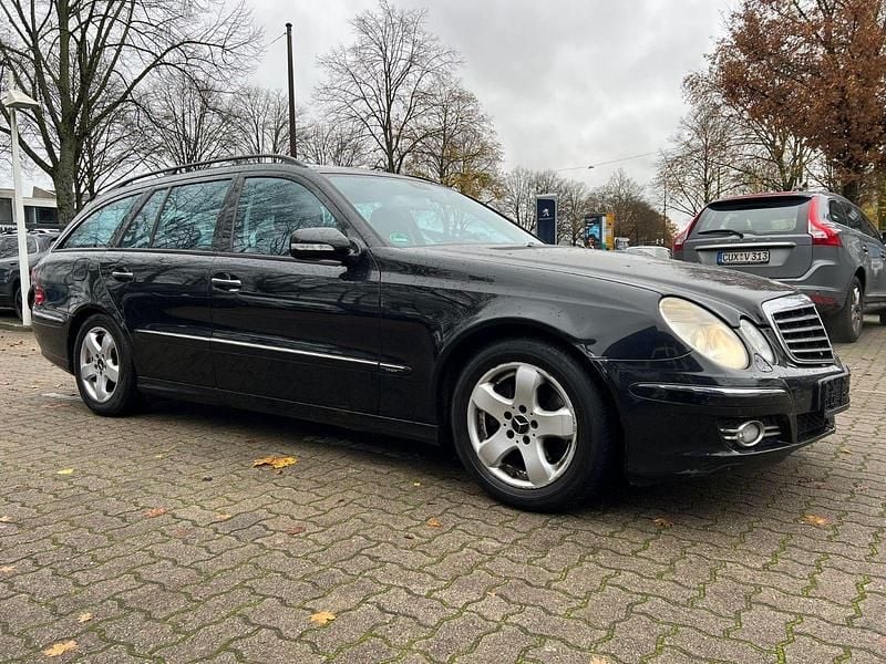 Schwarz Gebraucht 2007 Mercedes E220 Kombi | 1.990 € (Superpreis) - Bild 1/4