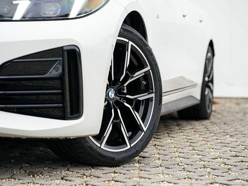 Gebraucht BMW 420 M Sport 190 PS (139 kW) 2025 Alpinweiss uni Coupé