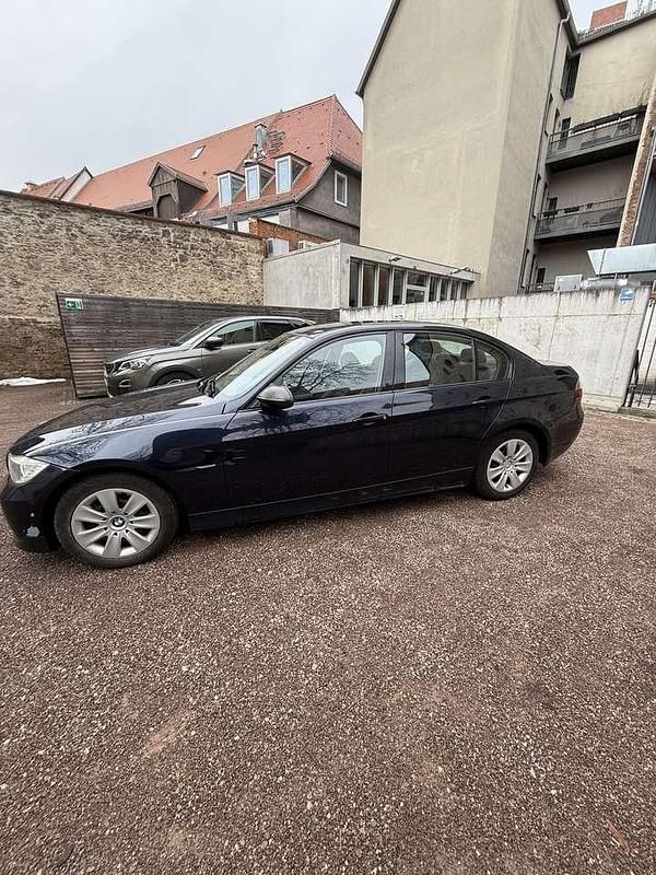 Gebraucht BMW 325 218 PS (160 kW) 2005 Limousine