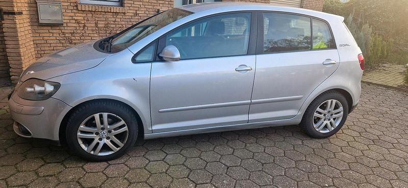 Gebraucht VW Golf V 102 PS (75 kW) 2006 Silber Kleinwagen