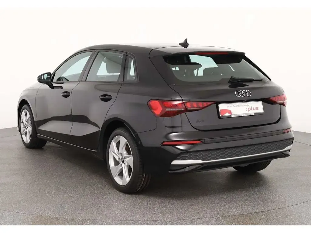 Gebraucht Audi A3 Advanced 150 PS (110 kW) 2025 Schwarz Limousine