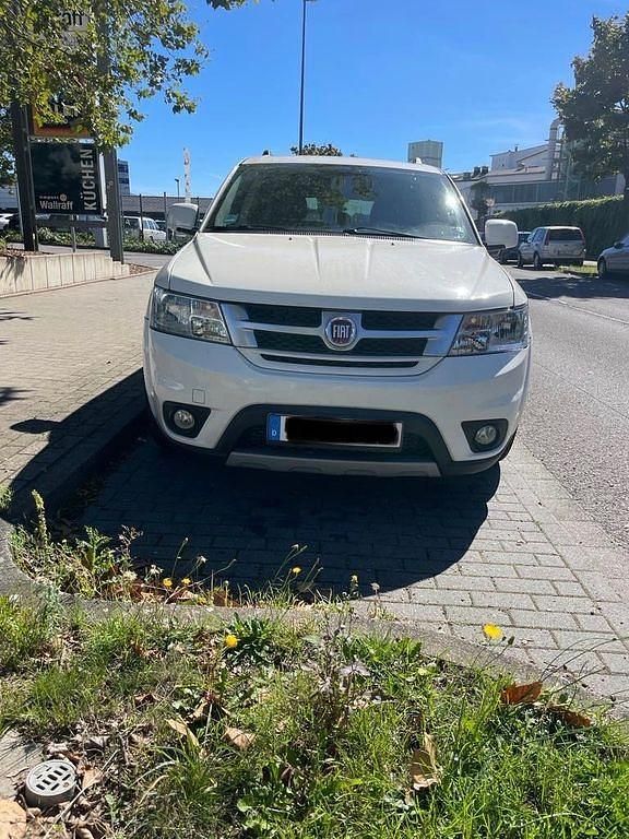 Gebraucht Fiat Freemont 170 PS (125 kW) 2014 Weiß SUV