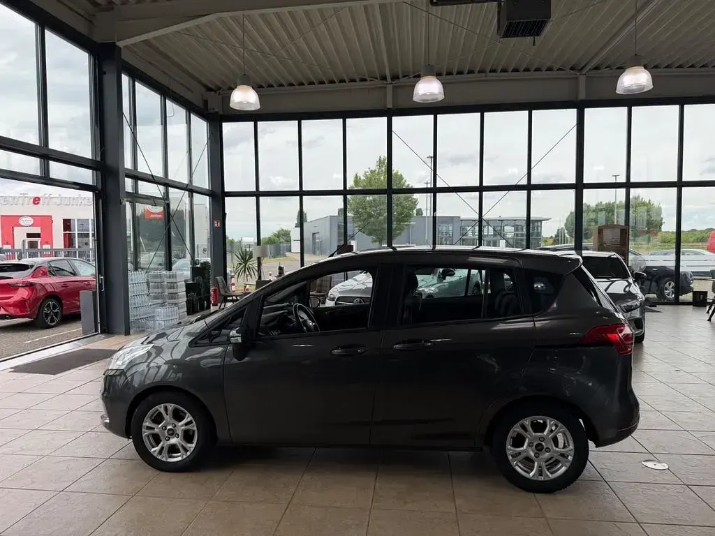 Gebraucht Ford B-MAX SYNC Edition 105 PS (77 kW) 2017 Magnetic Van / Kleinbus