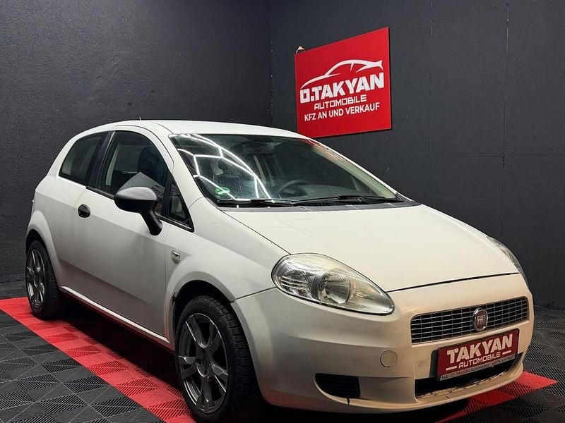 Gebraucht Fiat Grande Punto Active 65 PS (47 kW) 2009 Weiß Kleinwagen