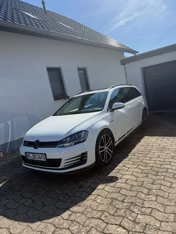 Gebraucht VW Golf VII GTD 184 PS (135 kW) 2015 Weiß Kombi