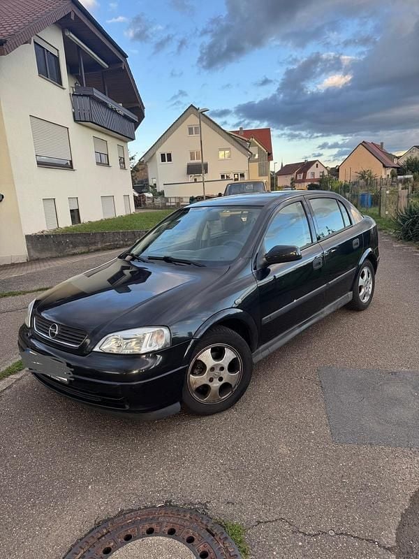 Gebraucht 2000 Opel Astra Limousine | 1.000 € (Guter Preis) - Bild 1/4