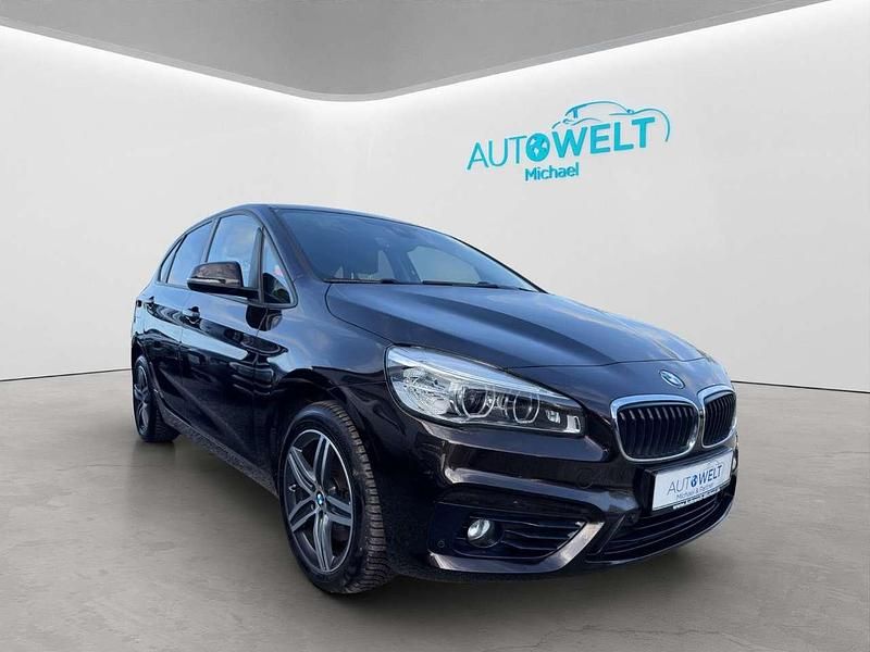 Gebraucht BMW 220 192 PS (141 kW) 2015 Sparkling brown Van / Kleinbus