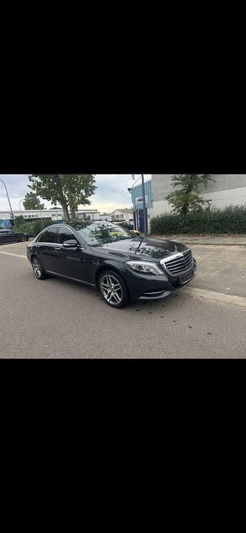 Schwarz Gebraucht 2016 Mercedes S350 Limousine | 22.999 € - Bild 1/4