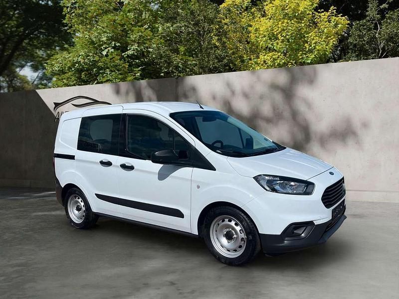 Second-hand Ford Transit 101 CP (74 kW) 2020 Alb Berlinǎ