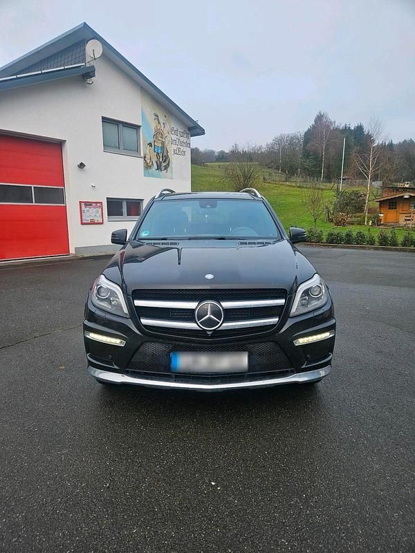 Gebraucht Mercedes GL350 265 PS (194 kW) 2015 Schwarz SUV