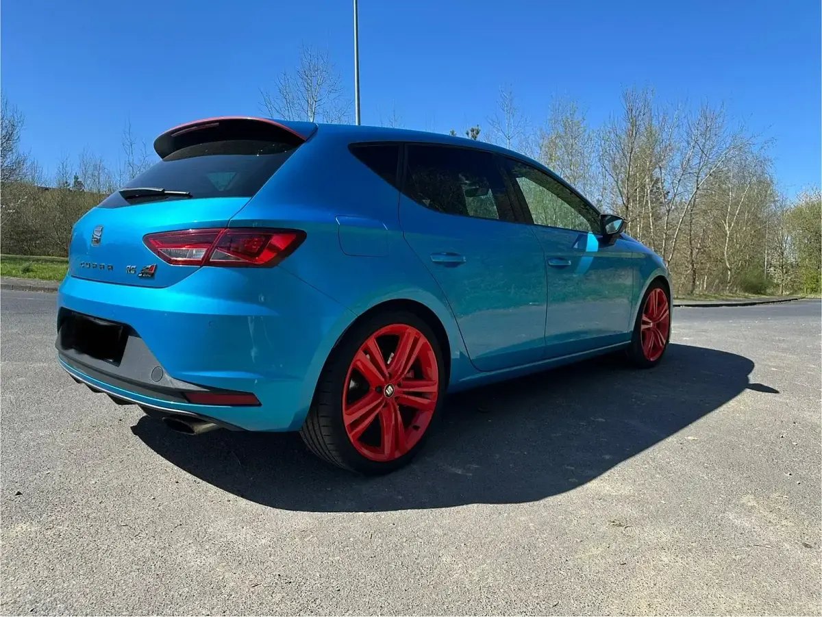 Usata Seat Leon 290 CV (213 kW) 2016 Blu Berlina