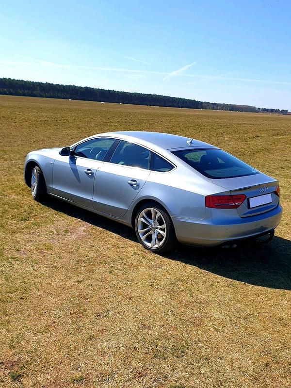 Gebraucht Audi A5 Sportback Business 143 PS (105 kW) 2011 Andere farben Kleinwagen
