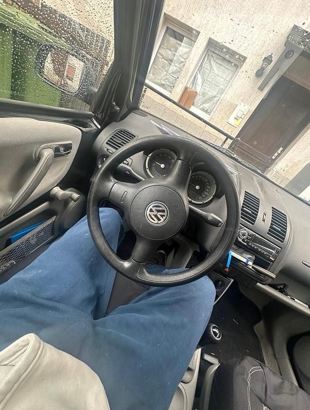 Second-hand VW Polo 50 CP (36 kW) 1999 Negru Hatchback