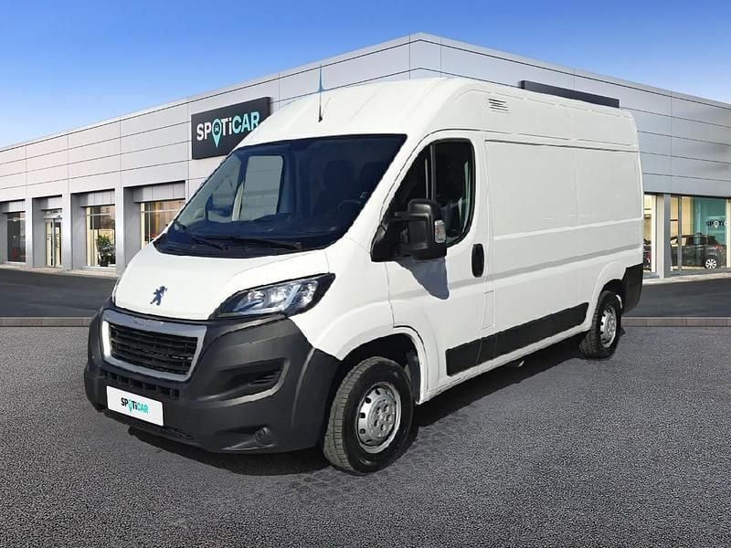 Weiß Gebraucht 2021 Peugeot Boxer Premium Van | 19.980 € (Fairer Preis) - Bild 1/1