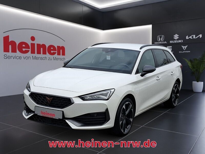 Weiß Gebraucht 2022 Cupra Leon Kombi | 24.509 € (Superpreis) - Bild 1/4