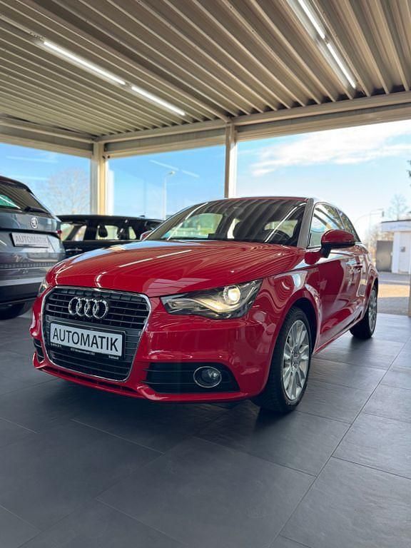 Gebraucht Audi A1 Ambition 122 PS (89 kW) 2014 Rot Kleinwagen