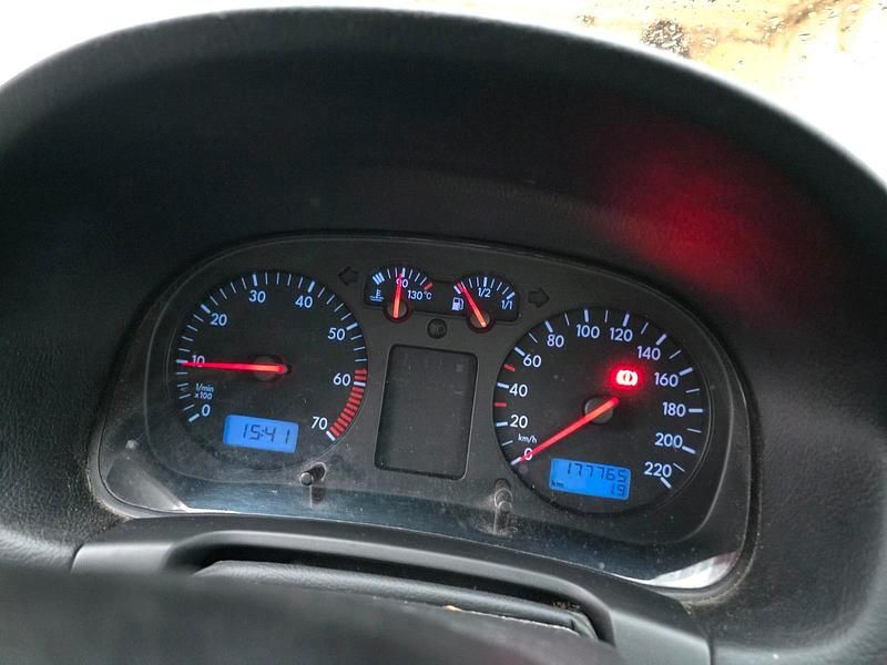 Gebraucht VW Golf IV 75 PS (55 kW) 1999 Silber Kleinwagen