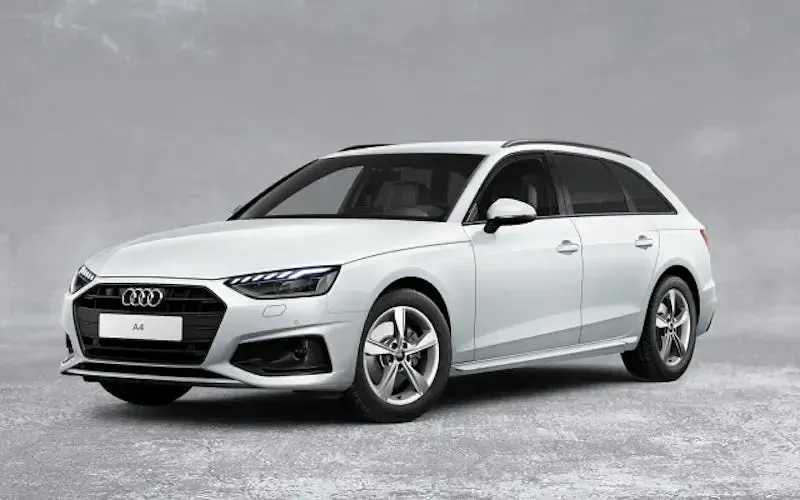 Gebraucht Audi A4 S-Line 150 PS (110 kW) 2024 Weiß Kombi