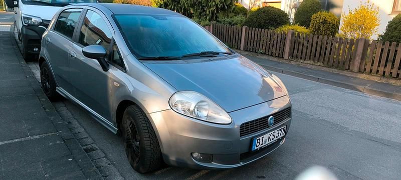 Gebraucht Fiat Punto 75 PS (55 kW) 2007 Silber Kleinwagen