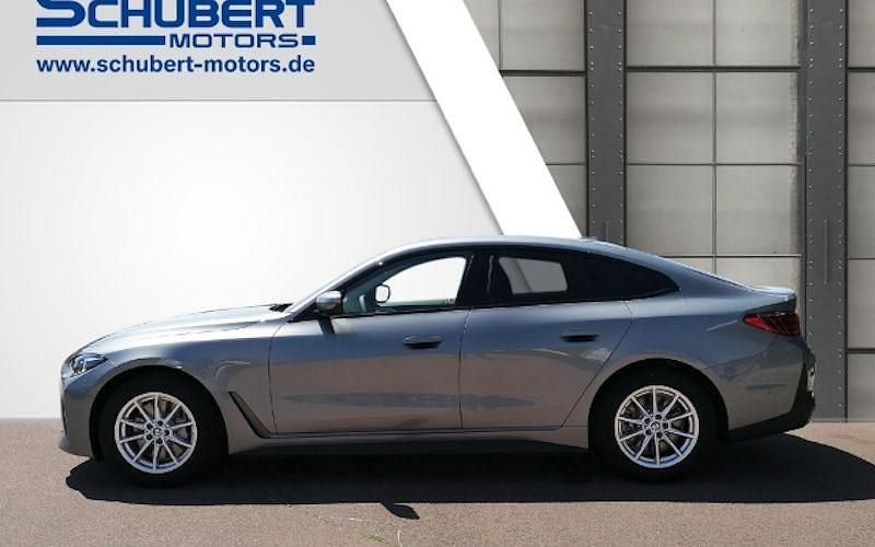 Neu BMW i4 Sport Line 250 kW (340 PS) 2025 Grau Limousine