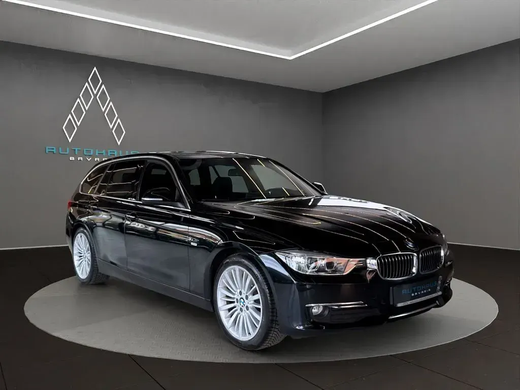 Gebraucht BMW 320 Luxury Line 184 PS (135 kW) 2013 Black sapphire metallic Kombi
