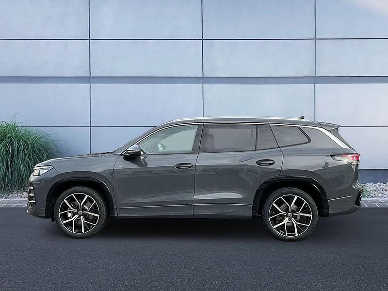 Gebraucht VW Tayron R-line 193 PS (141 kW) 2025 Delfingrau metallic SUV