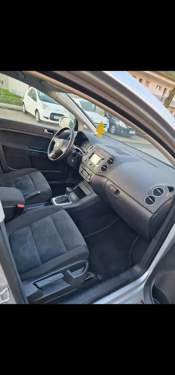 Gebraucht VW Golf Plus Cross 122 PS (89 kW) 2010 Silber Kleinwagen