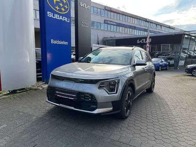 Grau Gebraucht 2024 Kia e-Niro Inspiration SUV | 35.650 € (Teuer) - Bild 1/4