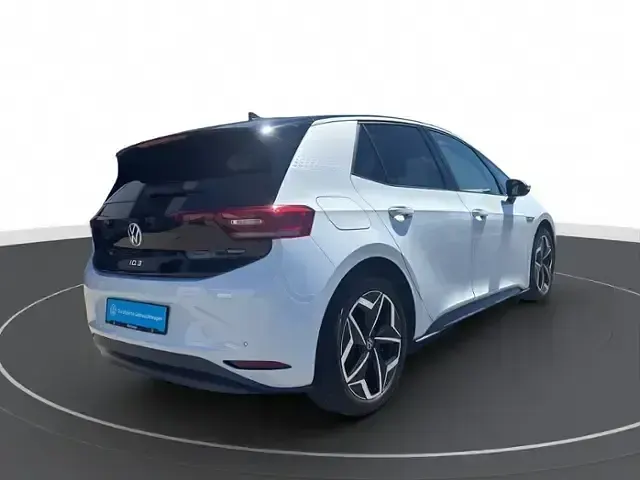 Gebraucht VW ID.3 150 kW (204 PS) 2020 Weiß Kleinwagen