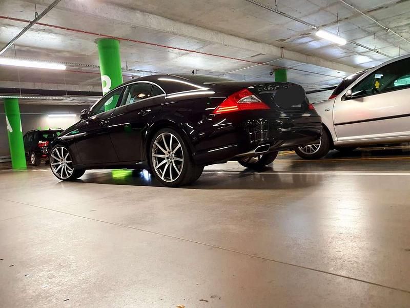 Gebraucht Mercedes CLS350 224 PS (164 kW) 2010 Schwarz Coupé