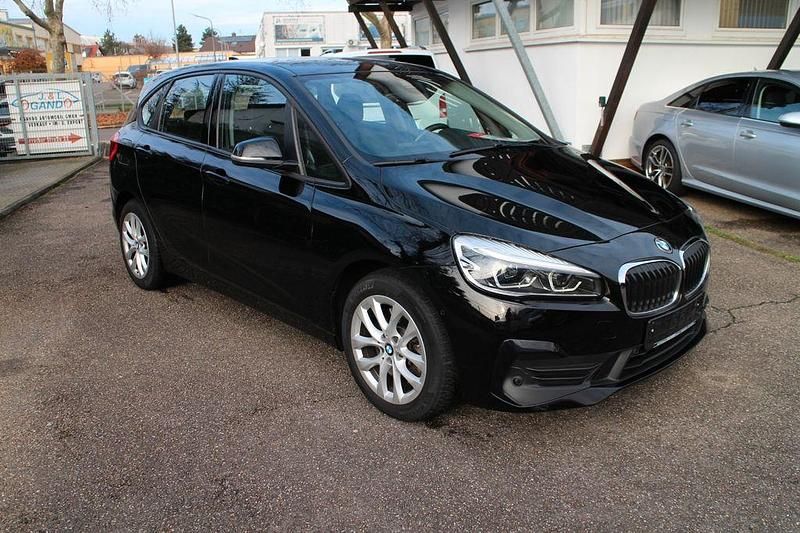 Gebraucht BMW 225 Performance 224 PS (164 kW) 2019 Schwarz Van / Kleinbus