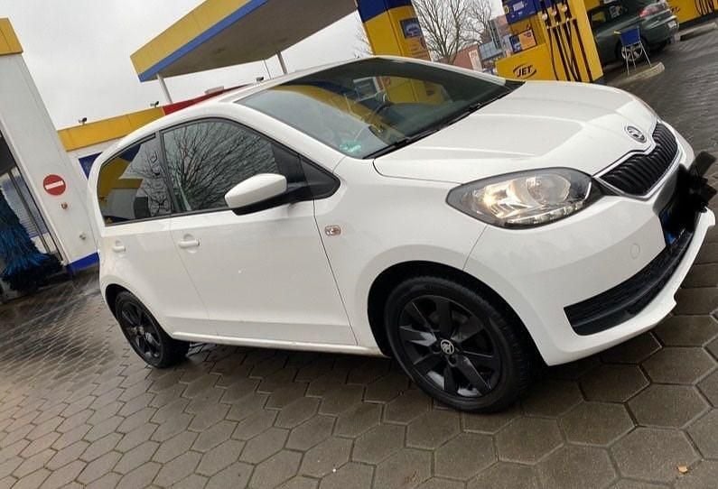 Weiß Gebraucht 2018 Skoda Citigo Ambition Kleinwagen | 9.450 € (Teuer) - Bild 1/2