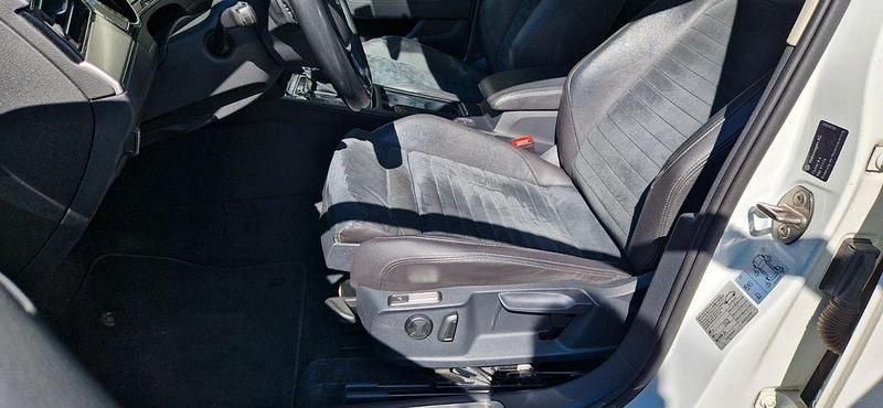 Gebraucht VW Passat Highline 150 PS (110 kW) 2015 Weiß Kombi