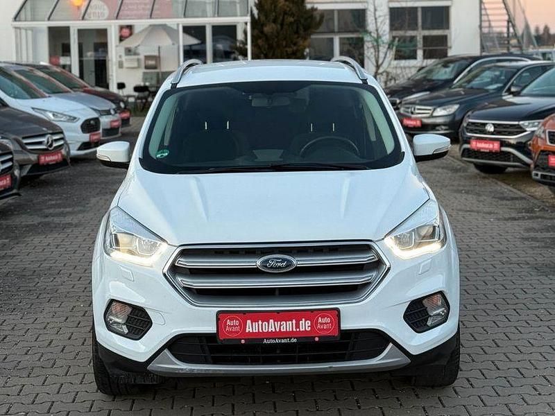 Gebraucht Ford Kuga Cool & Connect 120 PS (88 kW) 2018 Weiß SUV