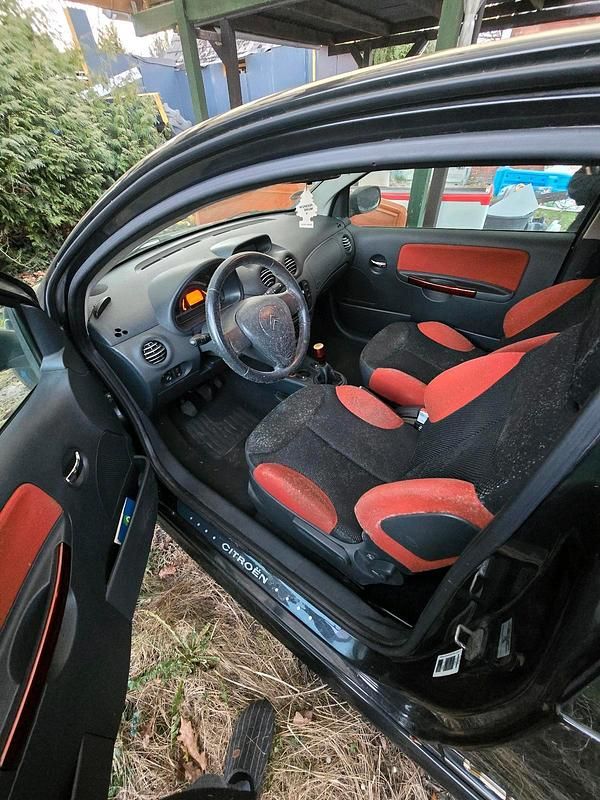 Gebraucht Citroën C2 85 PS (62 kW) 2005 Schwarz Kleinwagen