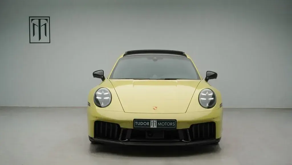 Gebraucht Porsche 992 Chrono 541 PS (397 kW) 2025 Gelb