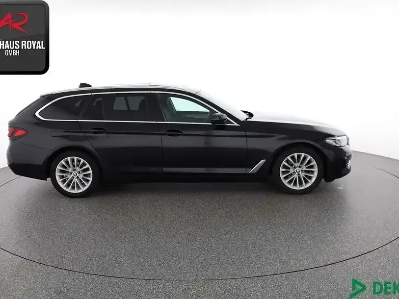 Gebraucht BMW 520 190 PS (139 kW) 2022 Schwarz Limousine