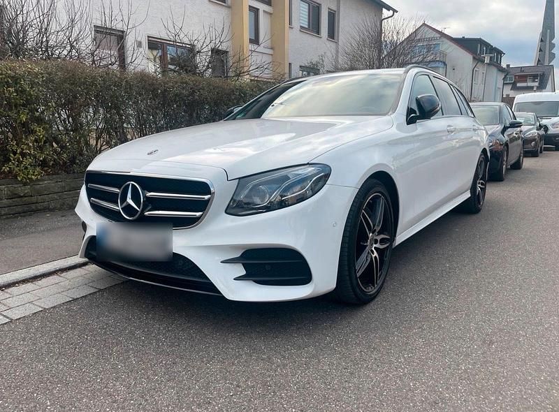 Gebraucht Mercedes E250 AMG 211 PS (155 kW) 2017 Weiß Kombi