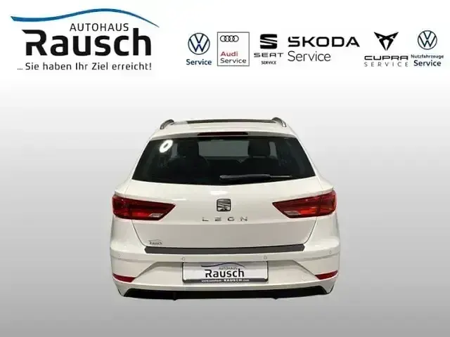 Gebraucht Seat Leon ST Style 131 PS (96 kW) 2019 Weiß Kombi