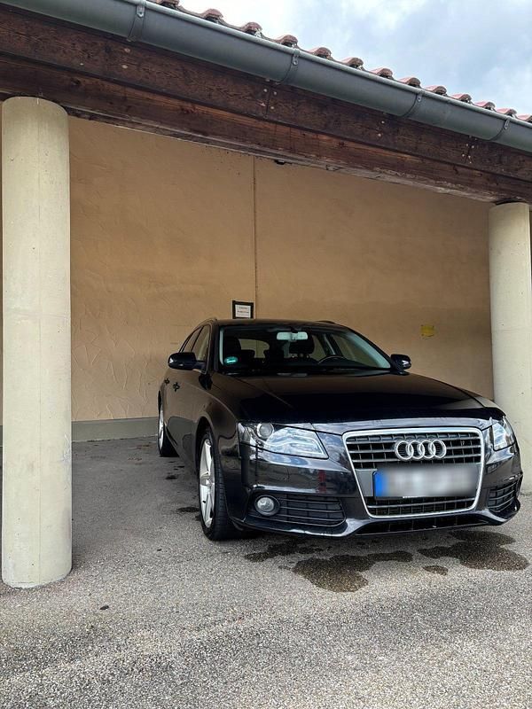 Schwarz Gebraucht 2010 Audi A4 Kombi | 5.550 € (Superpreis) - Bild 1/4